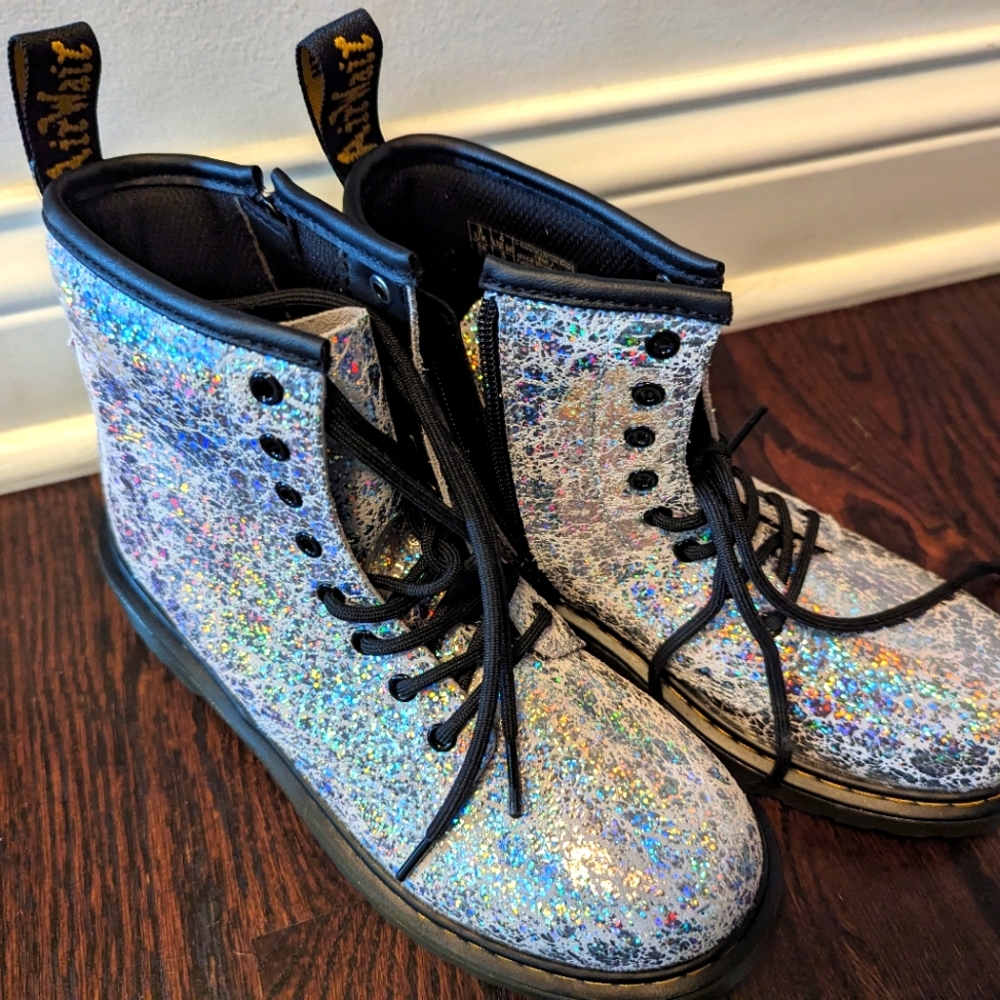 Dr. Marten's silver Metallica c boots, size 5 NEW